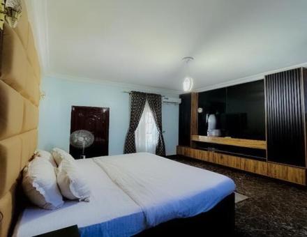 Executive Royal - Owerri